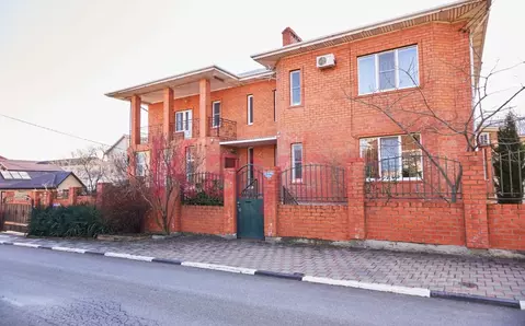 Дом в Краснодарский край, Геленджик 9 Мая ул., 7 (620 м)