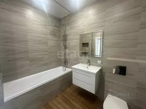 Дом в Башкортостан, Иглинский район, Акбердинский сельсовет, Салават ...