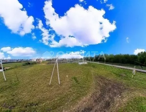 Участок в Тюменская область, Тюменский муниципальный округ, д. ...