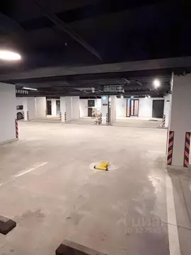 Гараж в Москва Фестивальная ул., 15к6 (18 м)