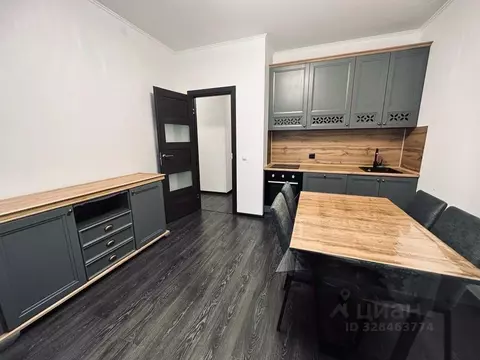 2-к кв. Санкт-Петербург ул. Верхне-Каменская, 9к1 (52.7 м)