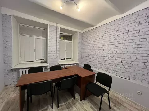 Офис в Санкт-Петербург 6-я Васильевского острова линия, 49 (13 м)