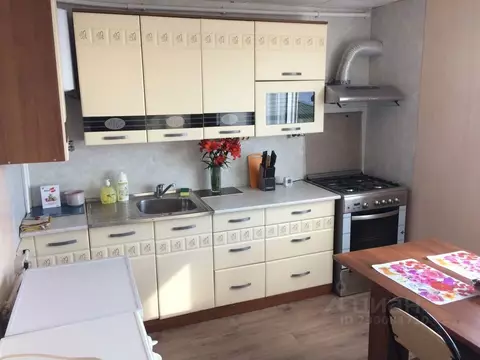 Дом в Ленинградская область, Лодейнопольский район, пос. Свирьстрой ...