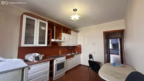 3-комнатная квартира: Тольятти, улица 70 лет Октября, 12 (68.1 м)