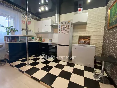 2-к кв. Челябинская область, Челябинск Якутская ул., 9 (56.5 м)