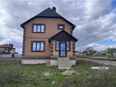Дом в Башкортостан, Уфа городской округ, с. Нагаево ул. Ахмата ...