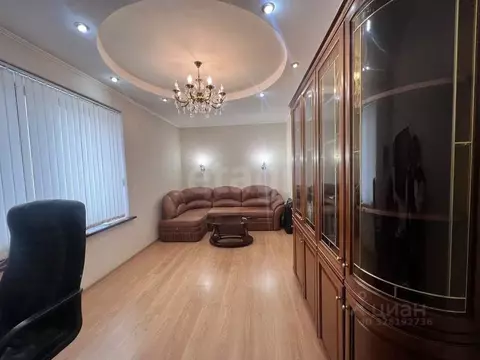 Дом в Крым, Симферопольский район, Молодежное пгт ул. Грушевая (341 м)