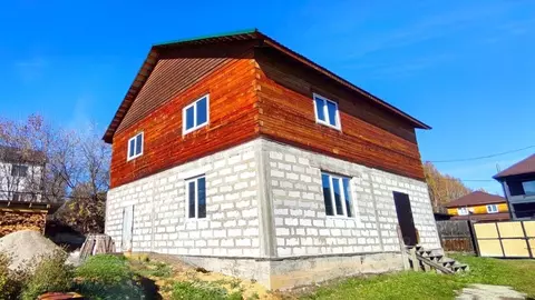 Дом в Иркутская область, Иркутский муниципальный округ, пос. Малая ...