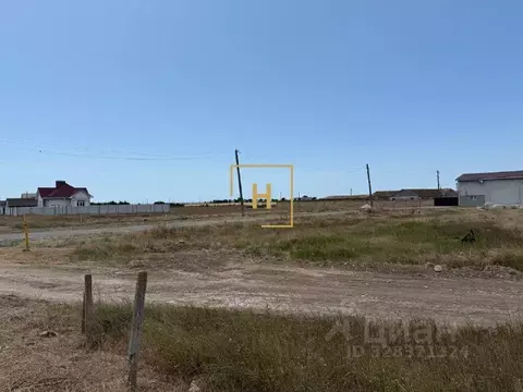 Участок в Крым, Сакский район, с. Ромашкино ул. Молодежная, 23А (6.0 ...