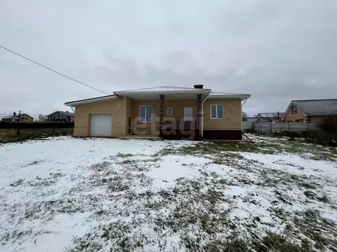 Дом в Башкортостан, Уфа городской округ, д. Зинино ул. Ракитовая, 80 ...