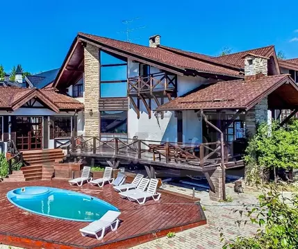 Дом в Московская область, Дмитровский муниципальный округ, с. ...