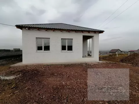 Дом в Челябинская область, с. Агаповка, Казачий мкр 15 (100 м)