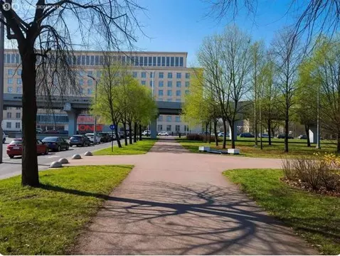 1к в 7-комнатной квартире (18 м)