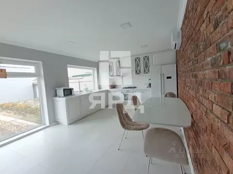 Дом в Ростовская область, Неклиновский район, с. Николаевка ул. ...