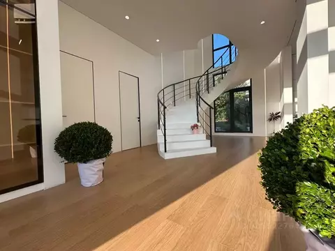 Дом в Краснодарский край, Сочи Новый Сочи мкр, ул. Клубничная, 1/15А ...