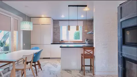 Дом в Ленинградская область, Ломоносовский район, Кипенское с/пос, ...