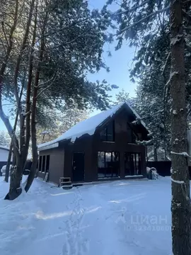 Дом в Вологодская область, Череповецкий район, д. Городище ул. ...