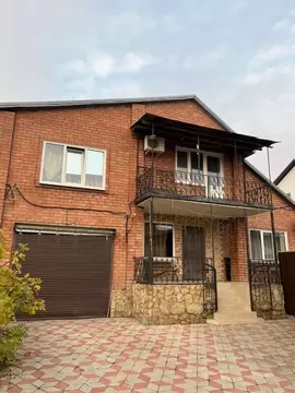 Дом в Краснодарский край, Краснодар Изобильная ул., 19 (267 м)