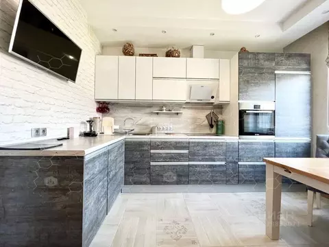 2-к кв. Санкт-Петербург Парашютная ул., 58 (68.0 м)