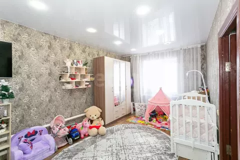 Дом в Новосибирская область, Новосибирск ул. Пилотов, 76 (100 м)