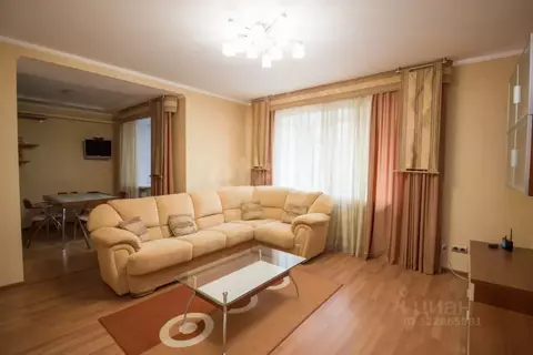 3-к кв. Калужская область, Калуга ул. Вооруженного Восстания, 2/23 ...