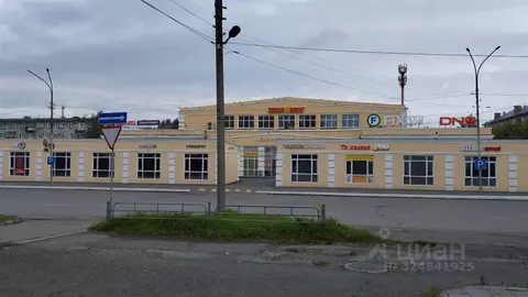 Торговая площадь в Свердловская область, Нижний Тагил Газетная ул., ...