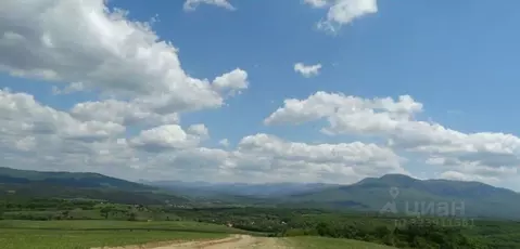 Участок в Крым, Бахчисарайский район, Голубинское с/пос, с. Путиловка ...