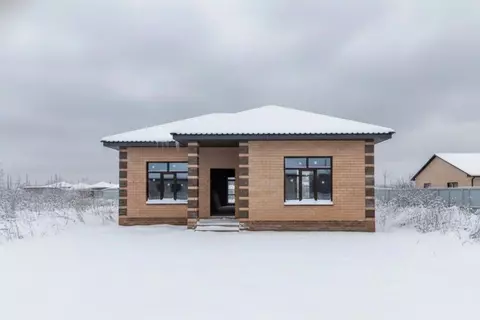 Дом в Оренбургская область, Оренбургский район, Ивановский сельсовет, ...