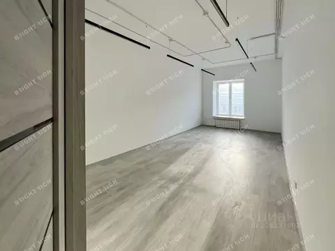 Офис в Санкт-Петербург Конногвардейский бул., 4 (390 м)