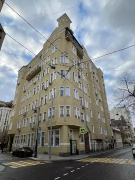 Продается 3-комнатная квартира